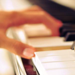 仙帝H污肉一夜没拔
